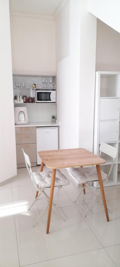 Regina'S Place Or Akiva Extérieur photo
